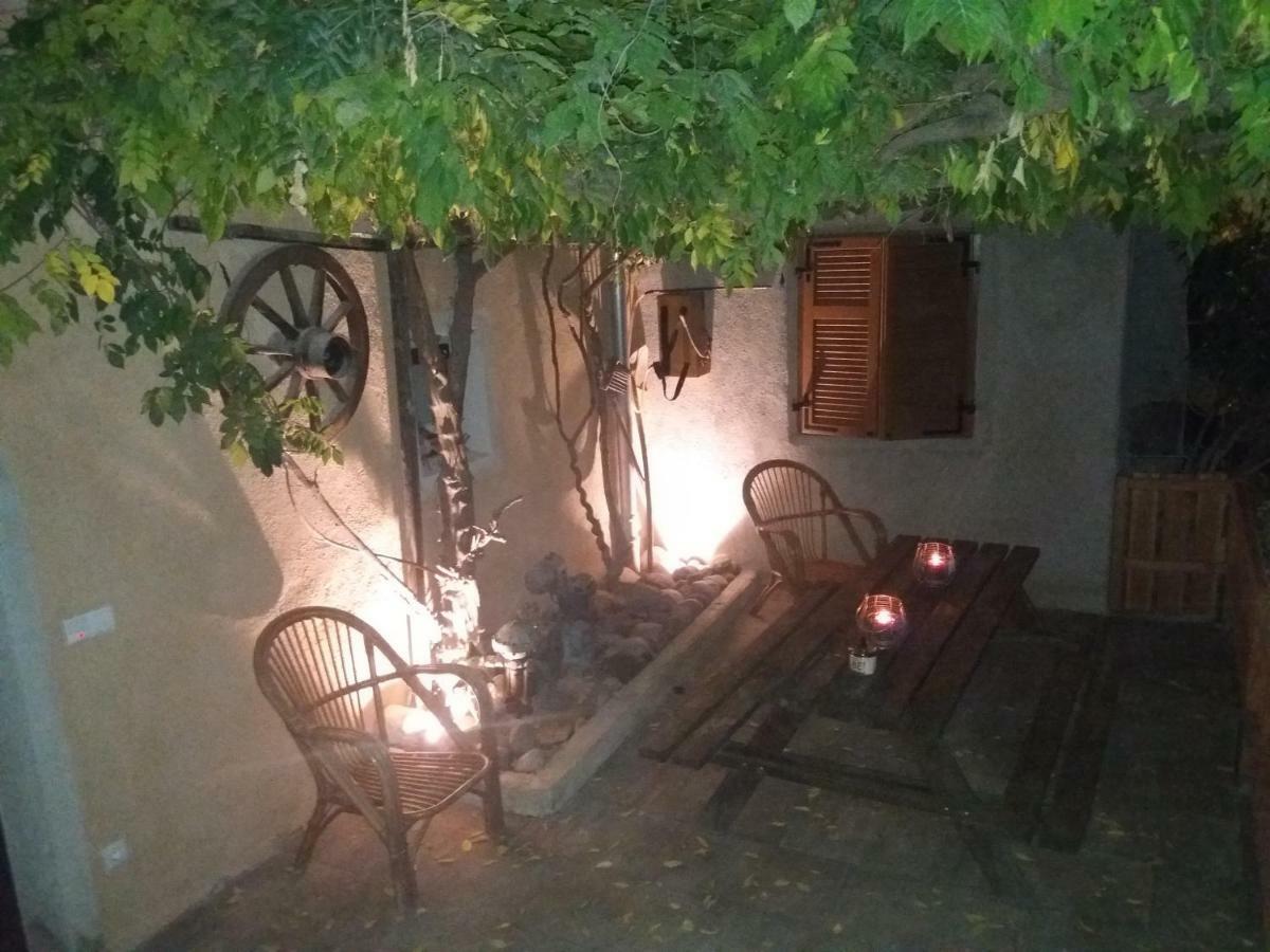Haus Moeltner - Apartment "Weinansetz" Caldaro Luaran gambar